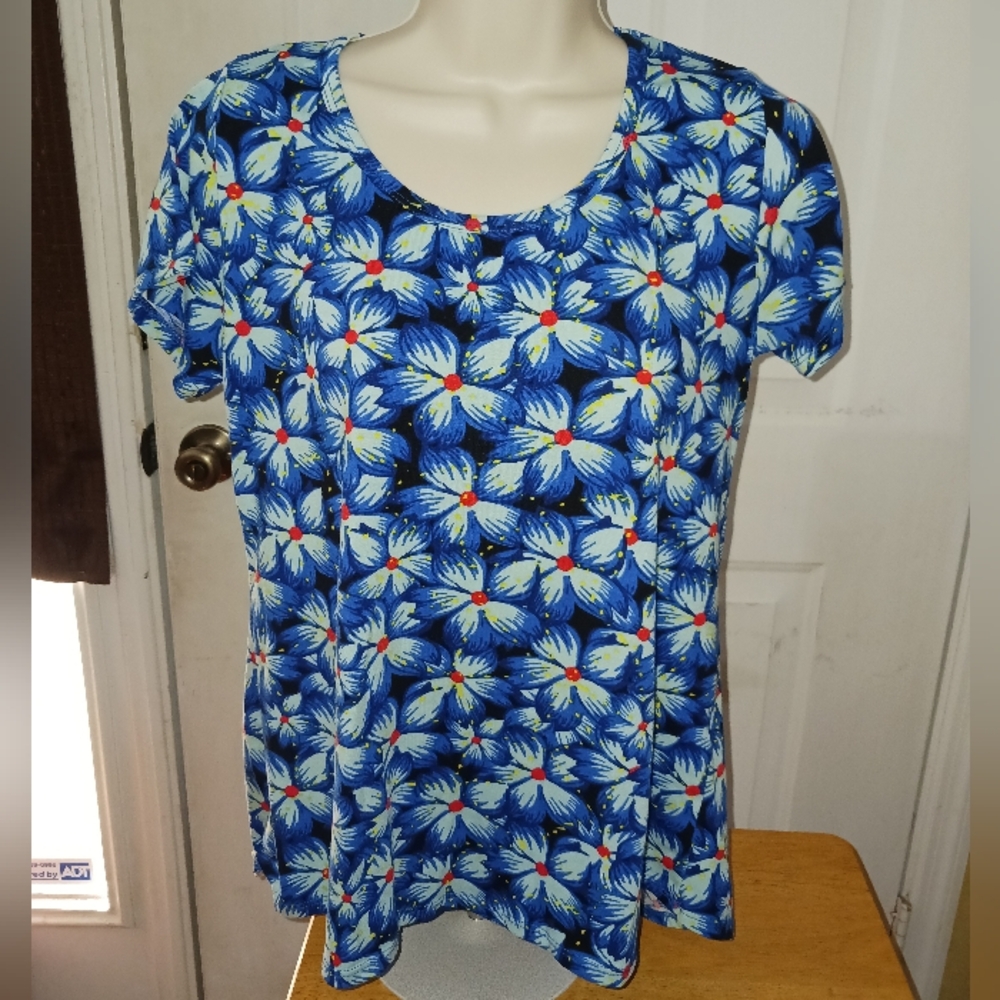LuLaRoe Floral Top